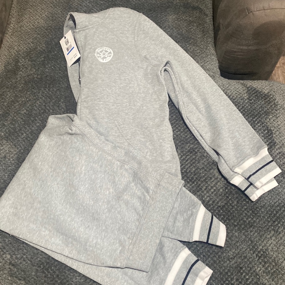 Converse tracksuit set (NEW!!!)